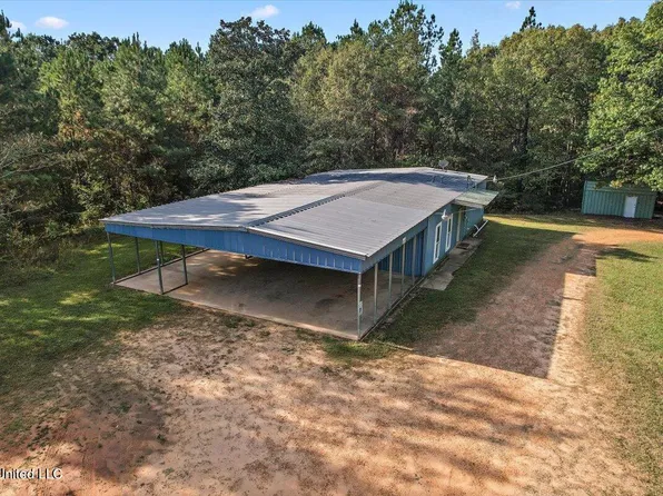 130 Blackhawk Dr, Florence, MS 39073