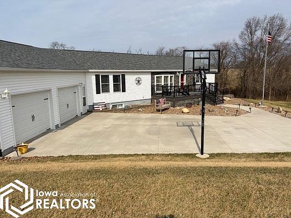 2nd image of 505 Duffield St