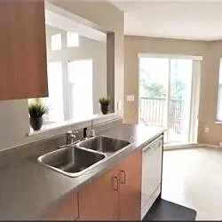 2 bed, 2.0 bath, 850 sqft, $1,975 — Photo 3
