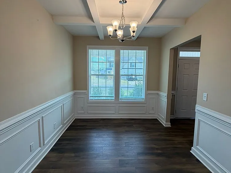 1661 Stackhouse Dr — Photo 12