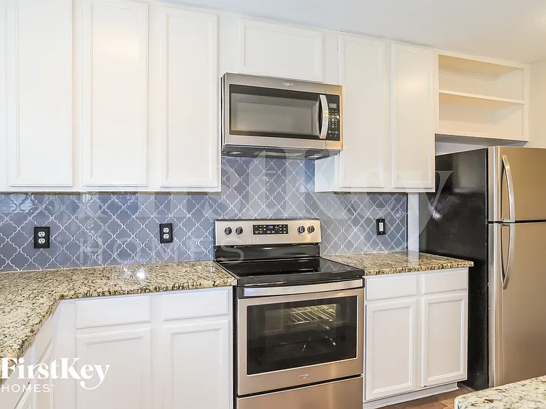 1809 Turtledove Dr — Photo 8