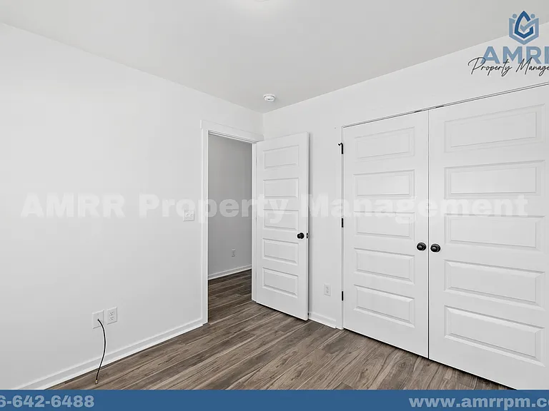 1005 SW 3rd Ave — Photo 3