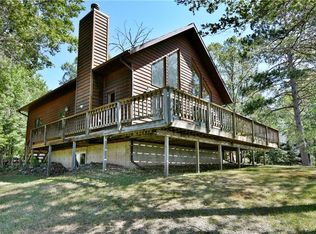 1049 Carson Trl, Spooner, WI 54801