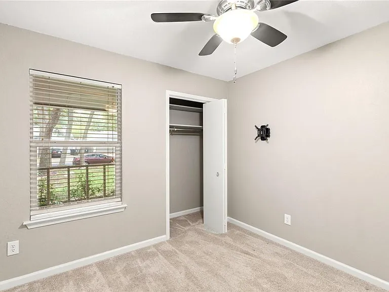 9708 Moorberry St — Photo 19