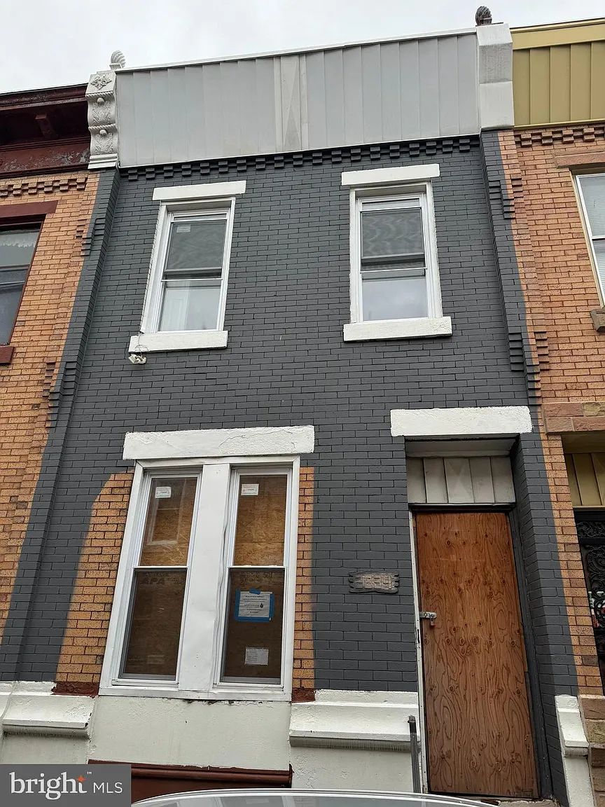 2834 W Harold St photo 1