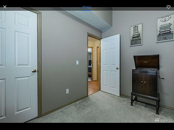 4th image of 16554 Rainier View Dr SE