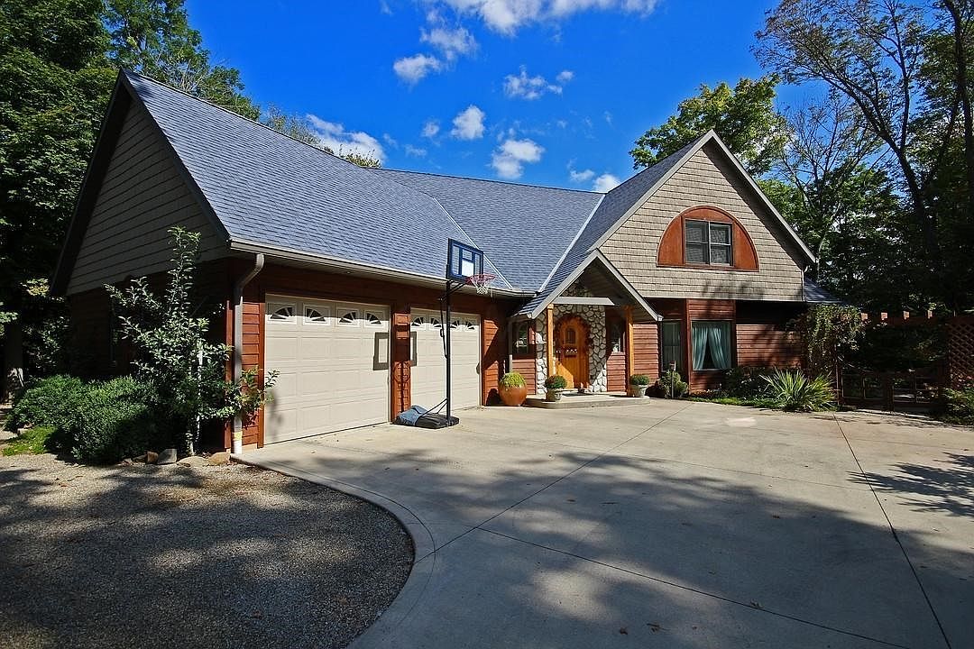 House on the Hill 3点セット 7326 State Route 19 Unit 3006, Mount Gilead, OH 43338 | Zillow
