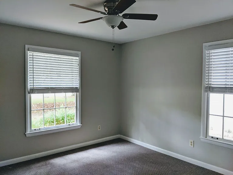 2832 Shamrock St S — Photo 8