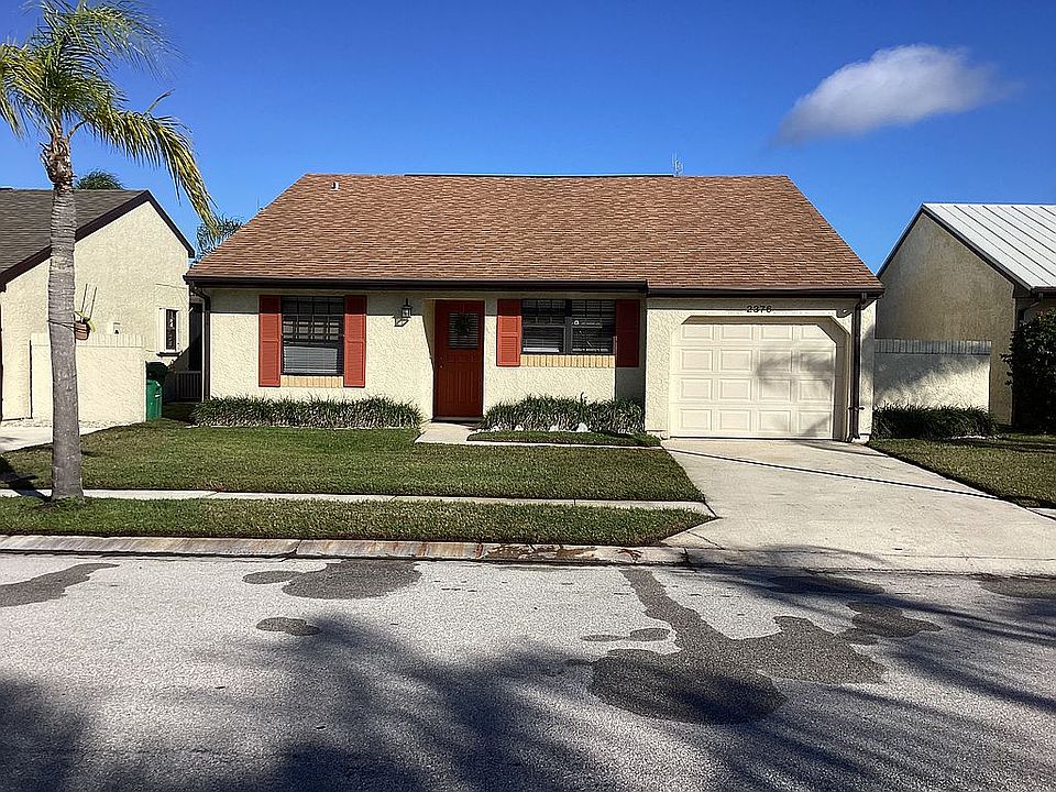 1st image of 2376 SE Breckenridge Cir