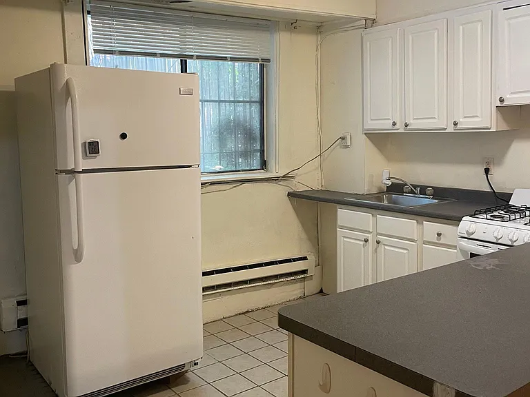 17 Worthington St #B — Photo 2