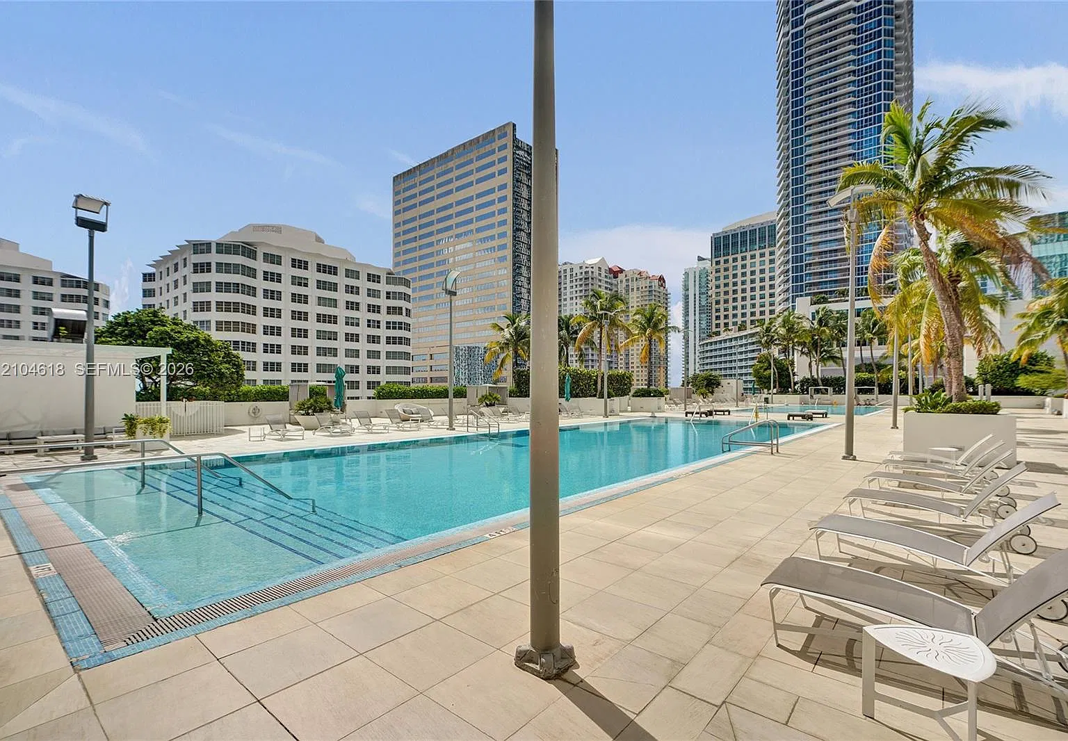 The Plaza 901 Brickell Co — Photo 2