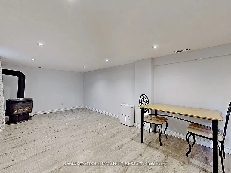107 Temperance St — Photo 5