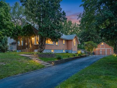 10901 Russell Ave S, Bloomington, MN, 55431