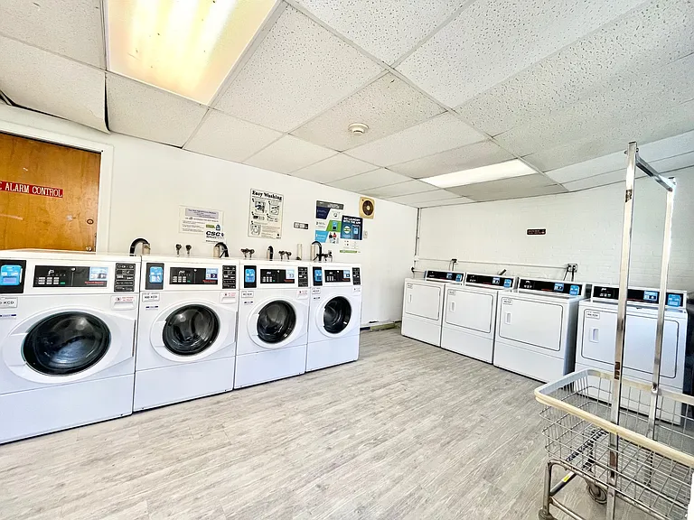 1641 Commonwealth Ave #11 — Photo 8
