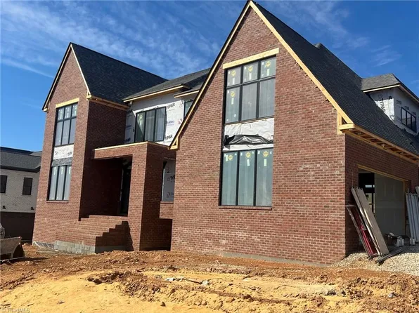 738 Royal Jasmine Ct, Winston Salem, NC 27106