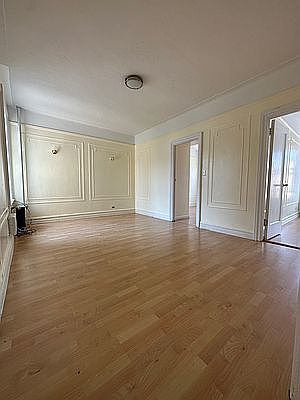 4th image of 2409 84th St APT B1