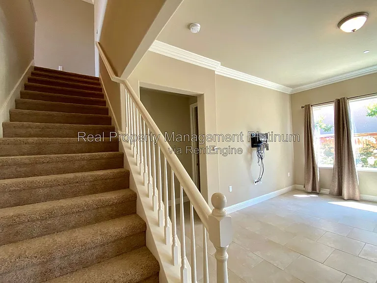 2141 W Juliet Way — Photo 20