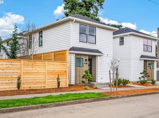 6491 SE Ramona St #B, Portland, OR