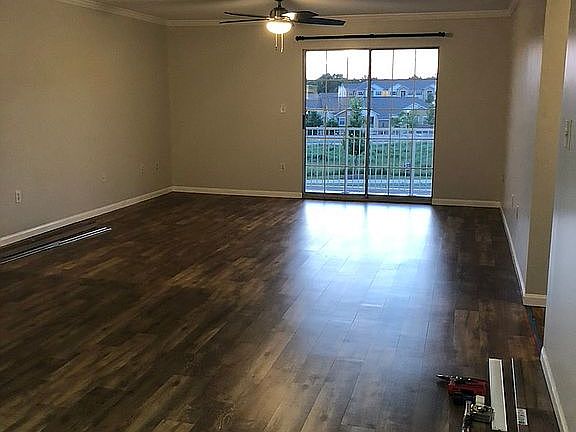 4th image of 2 Private Road 3057 APT 7