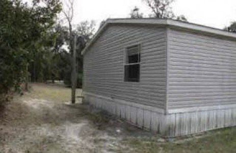 3rd image of 10091 NW 101st St