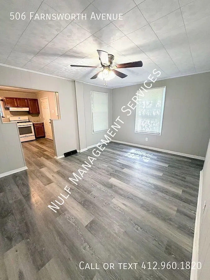 2 bed, 1.5 bath in Clairton — Photo 4
