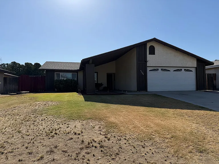 4309 Rosewall St — Photo 3
