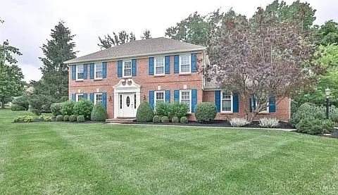 8055 Old Stable Ct — Photo 2