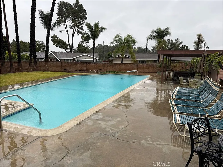 1530 Robin Way — Photo 28