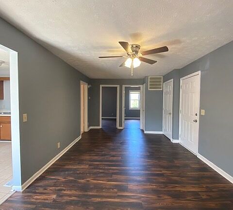 3rd image of 109-111 Township Sq #111B