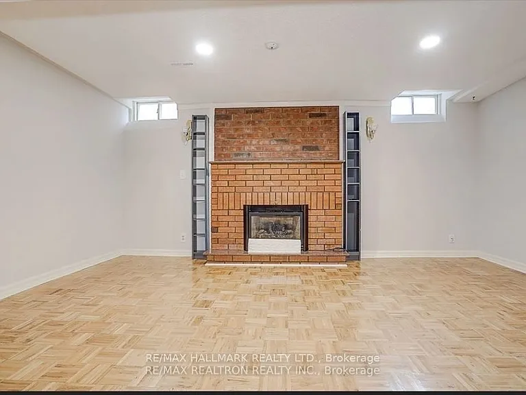 364 Castlehill Rd #BASEMENT — Photo 5