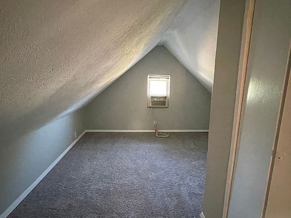 4th image of 2007 Stillwell St #2