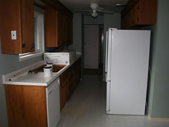 5th image of 4205 Juniper Dr W