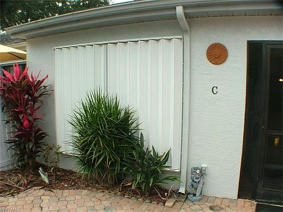 3rd image of 4670 Lakeside Club Blvd APT 3-C