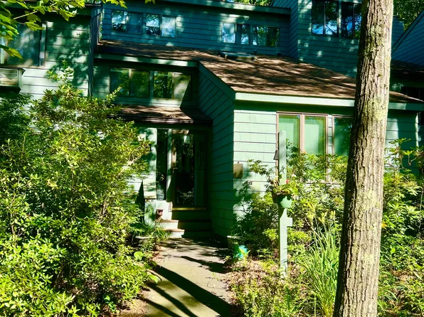 239 Ledge Drive, Torrington, CT 06790