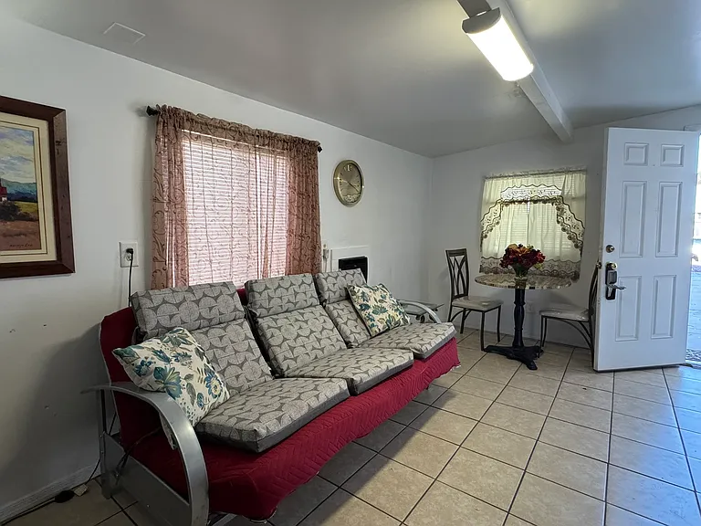 1750 Rio Vista Dr #B — Photo 8