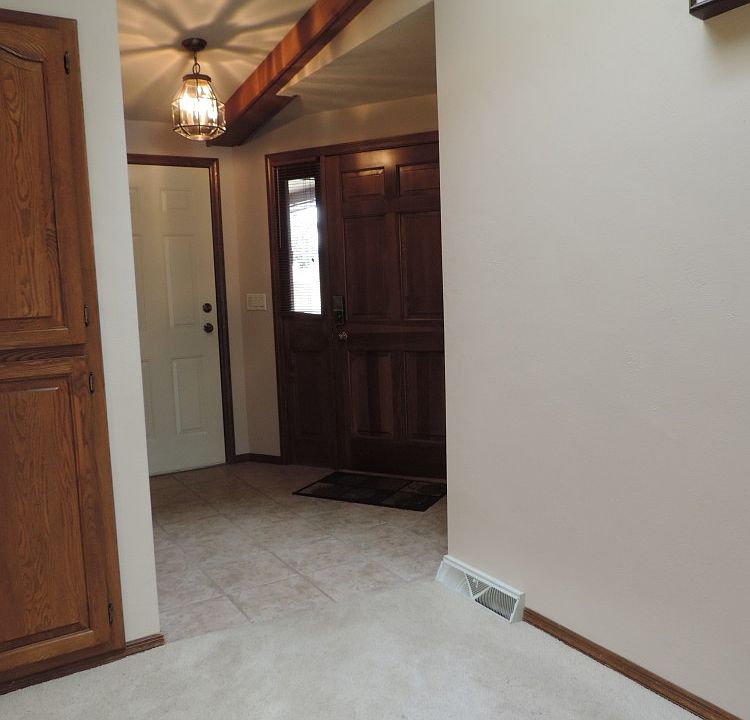 1st image of 1720 Lake Largo Dr