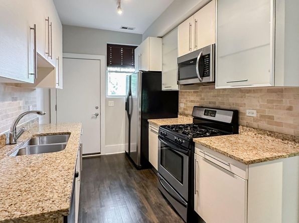 3447 N Wolcott Ave #3