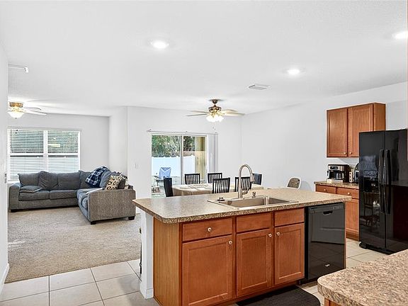 5th image of 2530 NE 42nd Rd