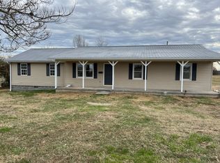 273 Prospect Rd, Fayetteville, TN 37334