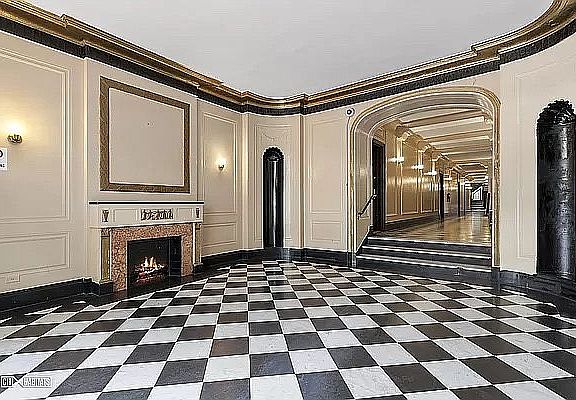 5th image of 420 Clinton Ave APT 6D