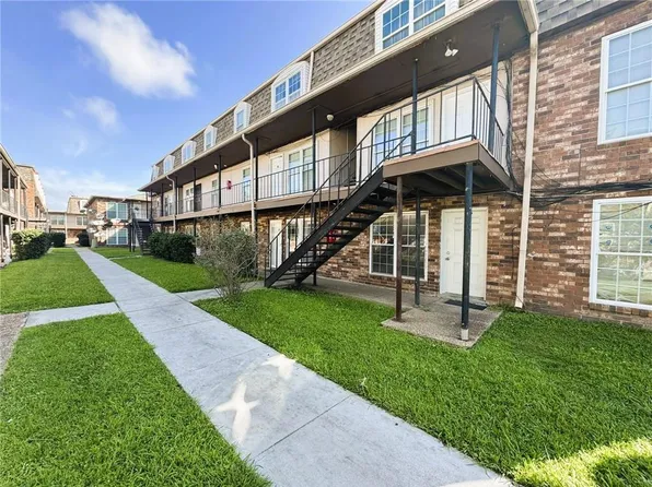 6320 Riverside Dr APT 221, Metairie, LA 70003