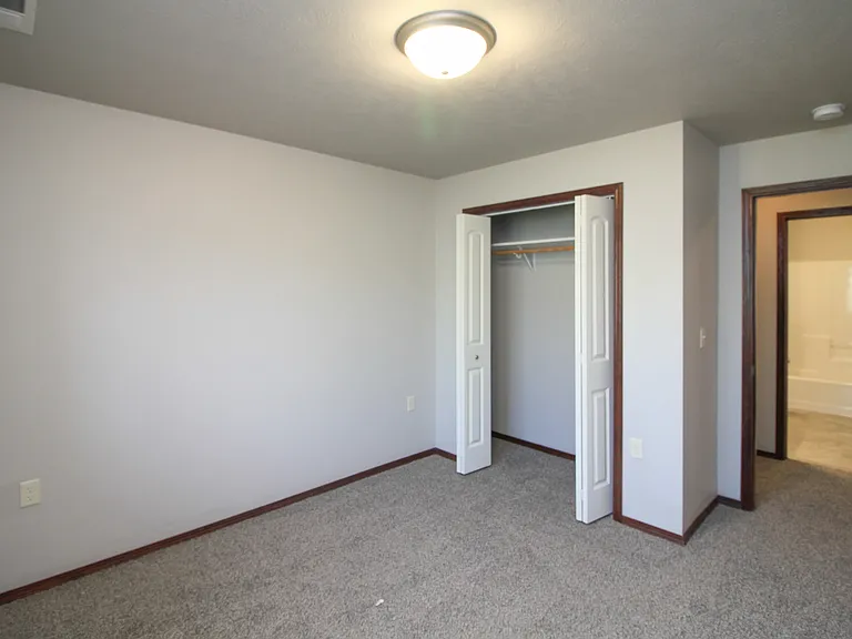 281 Vernon Dr #4 — Photo 17