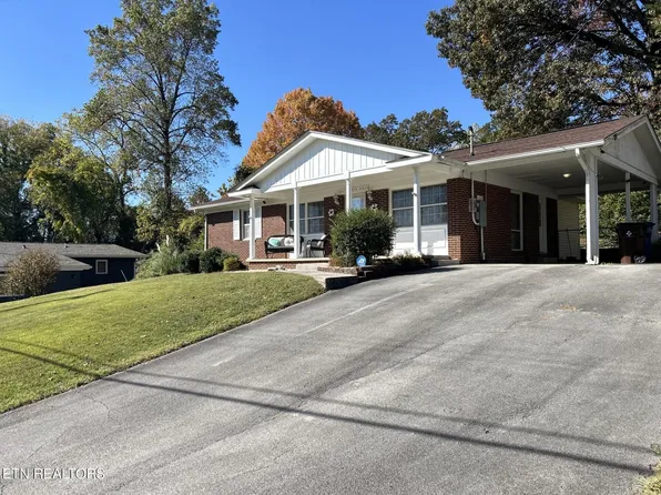 133 Highland Ave, Oak Ridge, TN 37830