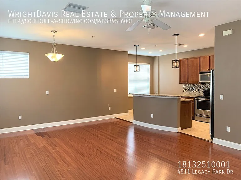 4511 Legacy Park Dr — Photo 9