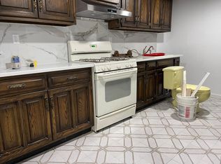 52-51 72nd Pl #B, Maspeth, NY 11378