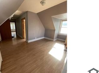359 Warburton Ave APT 3, Yonkers, NY 10701
