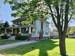 785 N Dean St, Bushnell, IL 61422