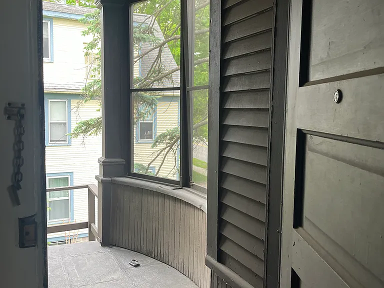 717 W Huron St #3 — Photo 5