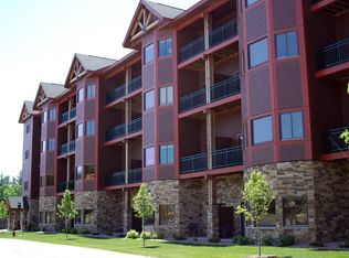 45 Hillman Rd #5016M, Baraboo, WI 53913