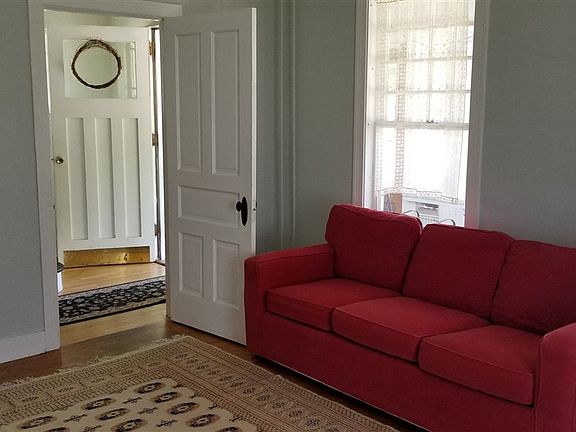 5th image of 20 Judson St